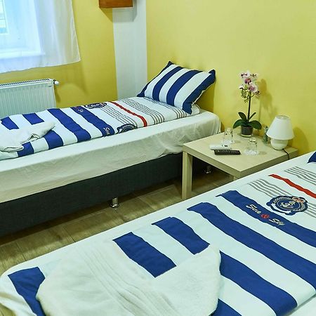 Deniz Guesthouse Budapest Ngoại thất bức ảnh