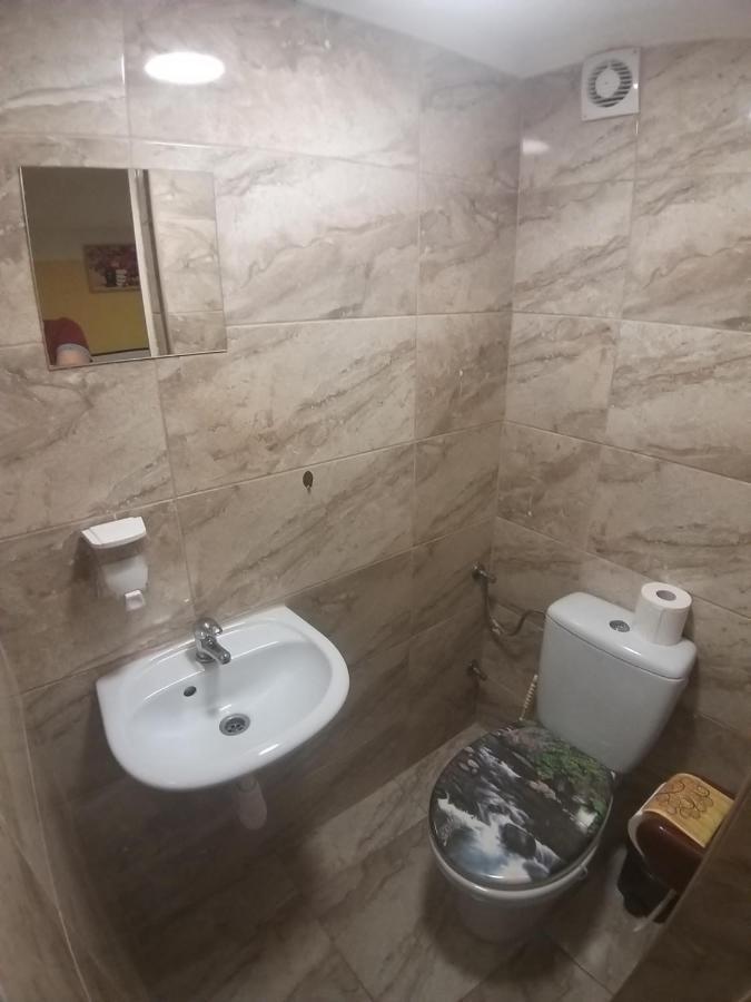 Deniz Guesthouse Budapest Ngoại thất bức ảnh