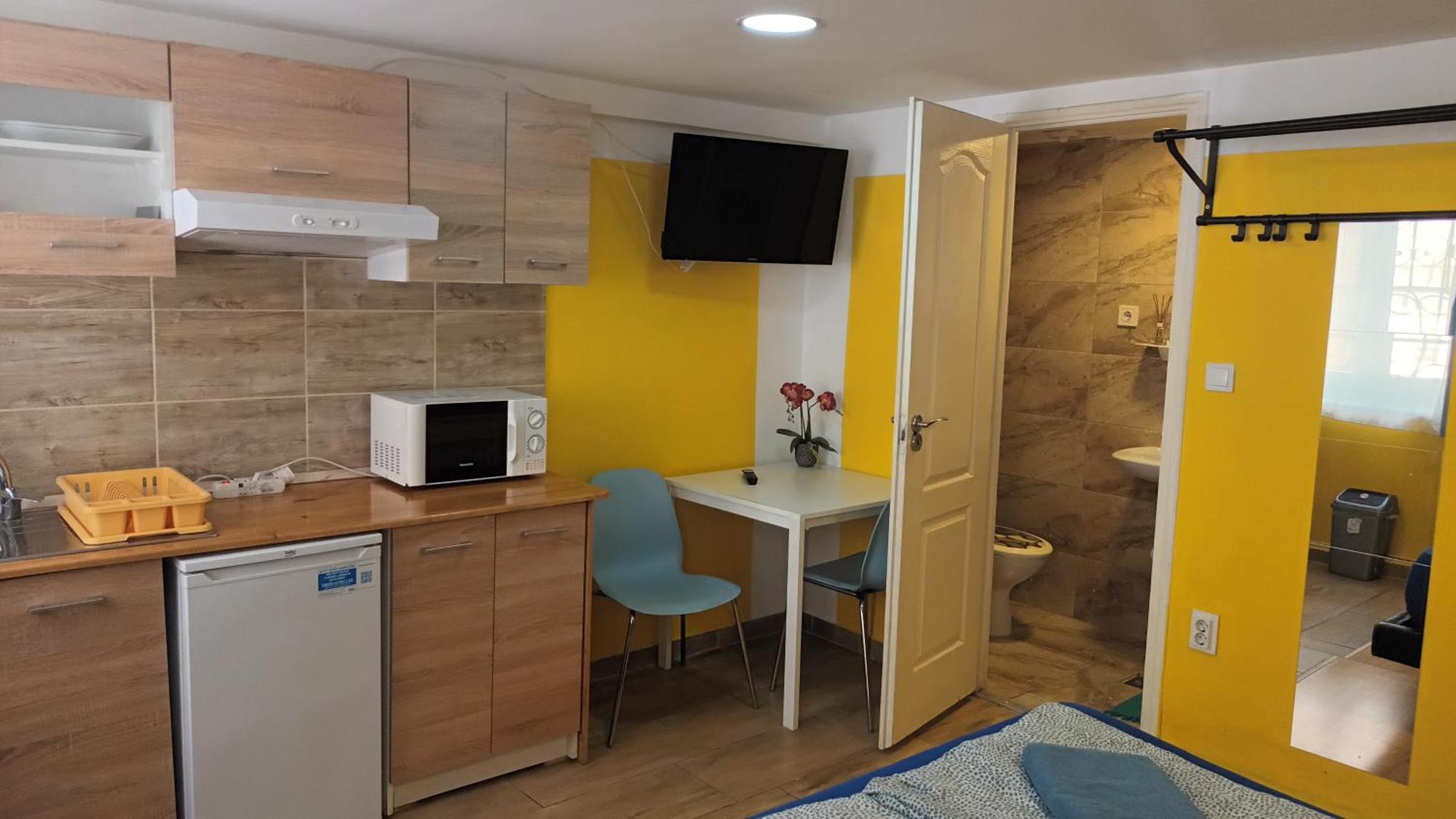 Deniz Guesthouse Budapest Ngoại thất bức ảnh