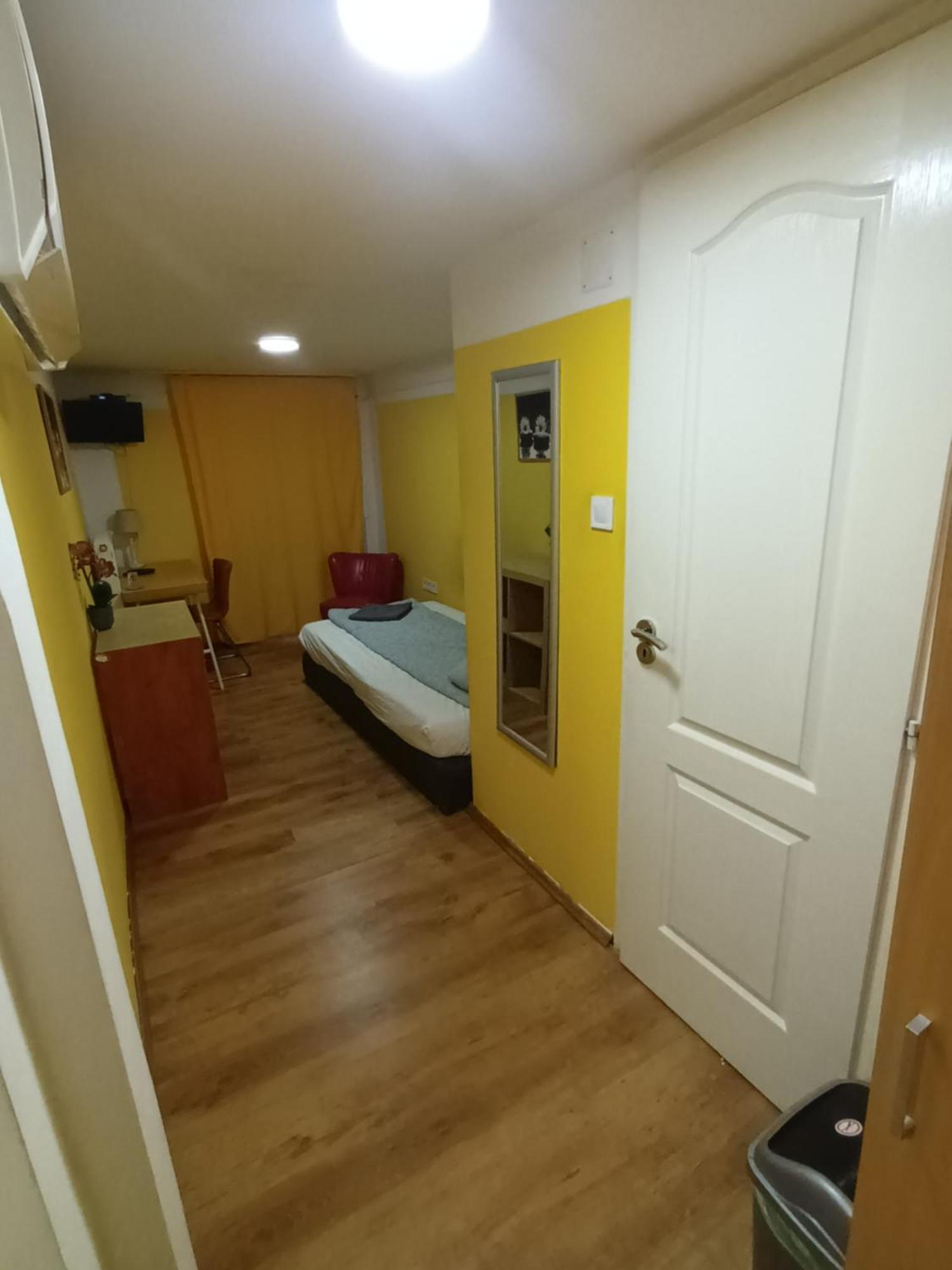 Deniz Guesthouse Budapest Ngoại thất bức ảnh